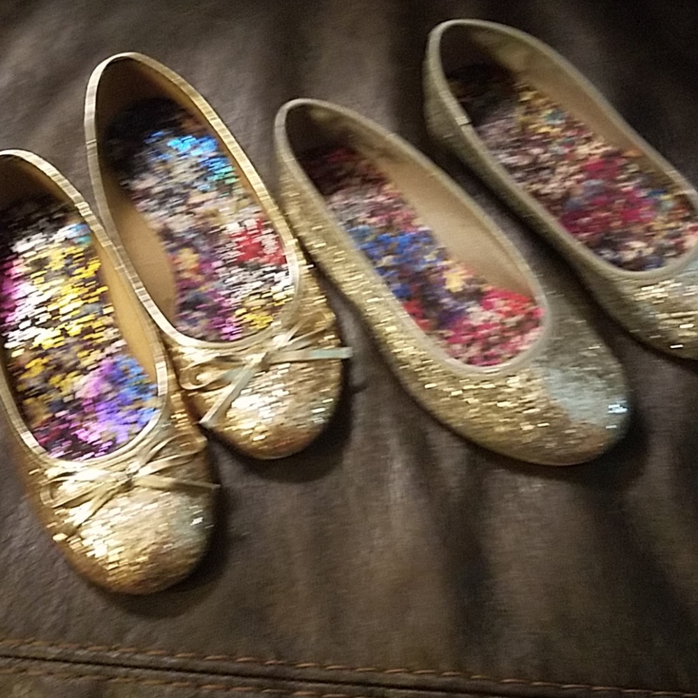 Girls 2 pair sparkle flats